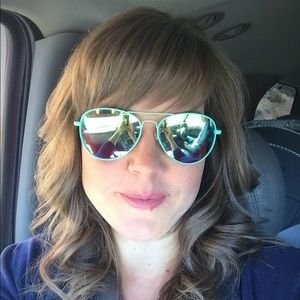 Meet your Posher, Heather